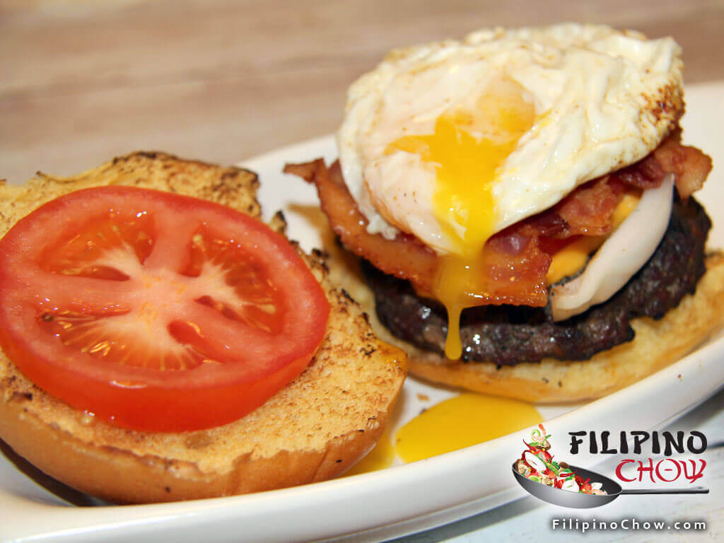Bacon Cheese Burger with Fried egg